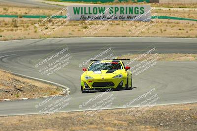 media/May-31-2025-CalClub SCCA (Sat) [[2c1a04e1ee]]/Qualifying/Group 2/Turn 4/
